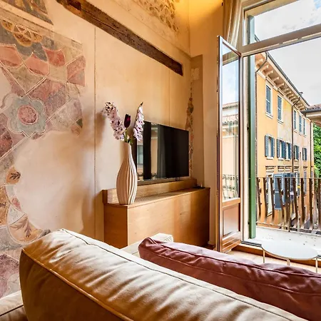 Dimore - Palazzo San Giorgio Apartamento *