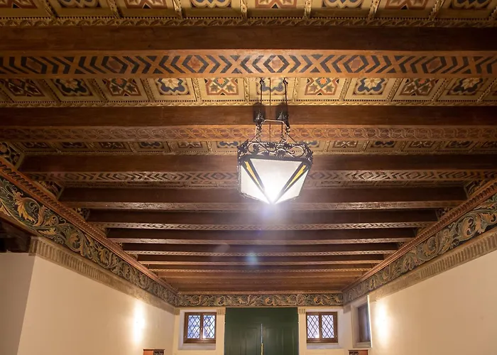 アパート Dimore - Palazzo San Giorgio ヴェローナ