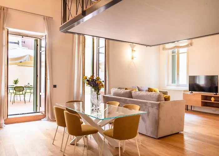 アパート Dimore - Palazzo San Giorgio ヴェローナ