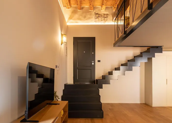 アパート Dimore - Palazzo San Giorgio ヴェローナ