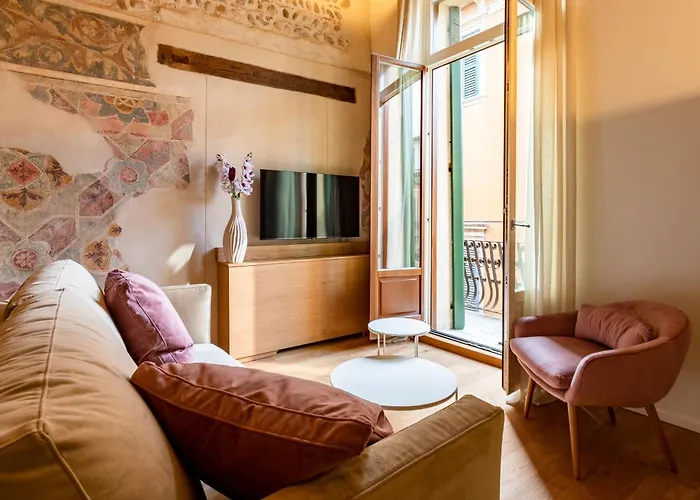 Dimore - Palazzo San Giorgio アパート